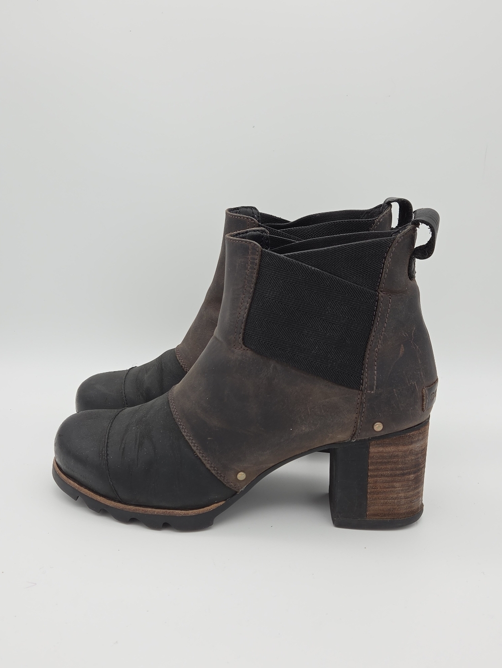 Sorel Addington Chelsea Boots Tobacco Black